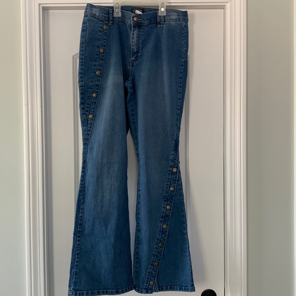 Venus Flare Jeans